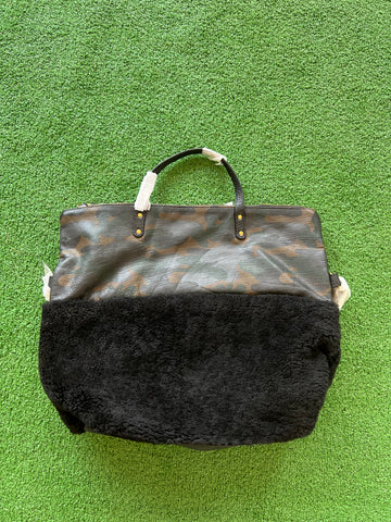 KEMPTON SHEARLING DEVON HOLDALL - BLACK SHEARLING AND CAMO SUEDE
