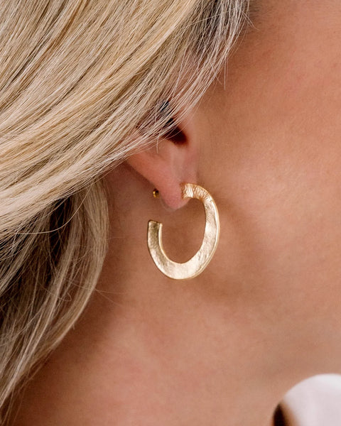 Susan Shaw 1471 Small Hoop Earring
