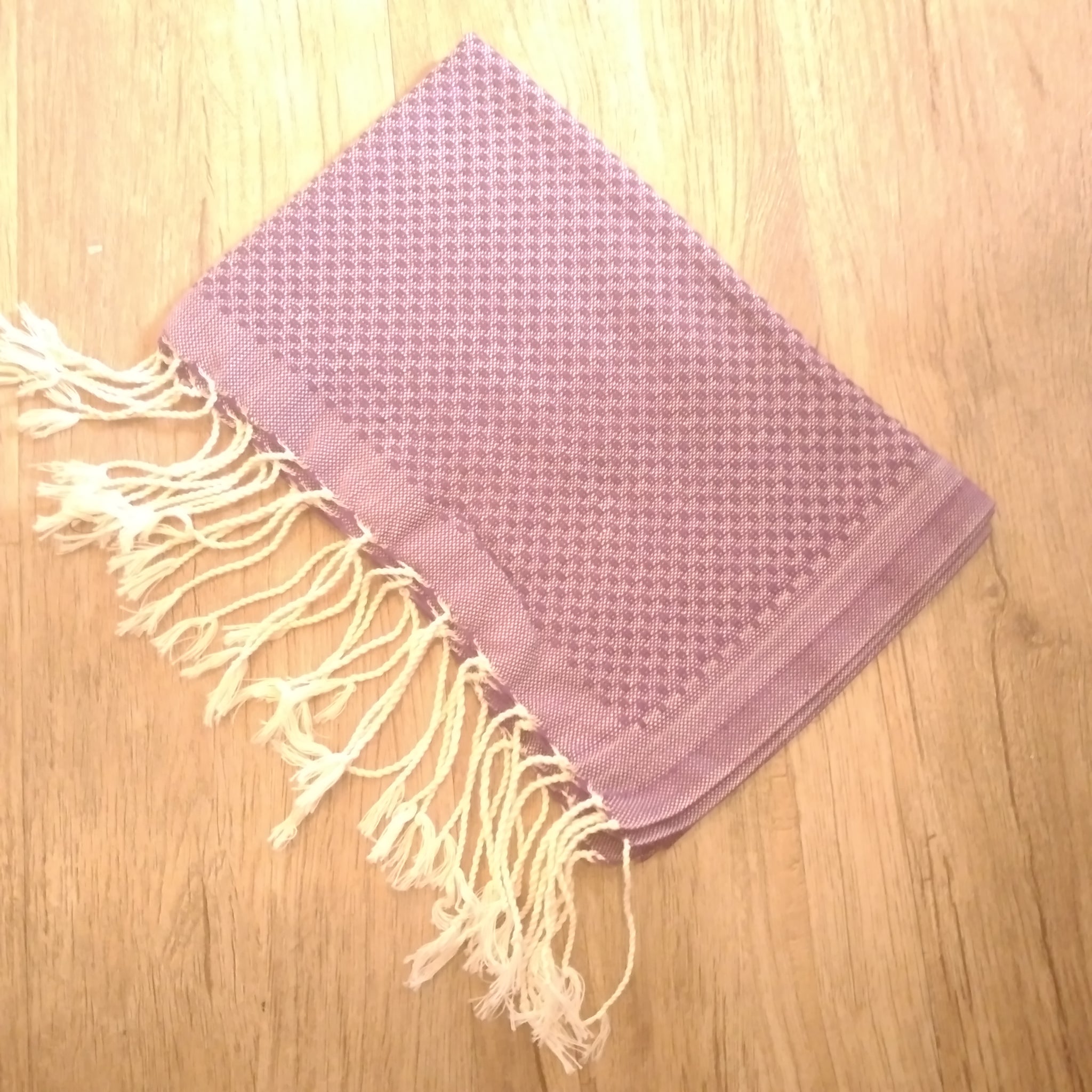 Honeycomb Guest Towel Purple