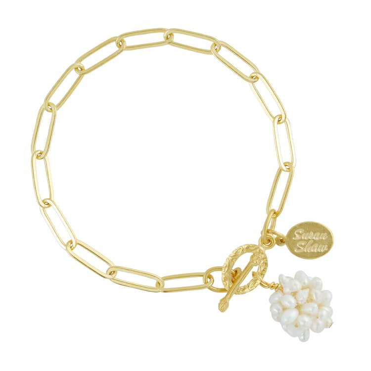 Susan Shaw 2693 Pearl Cluster Paperclip Bracelet