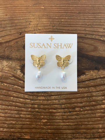 Susan Shaw 1361 Gold Butterfly with Freshwater Pearl Drop Earring