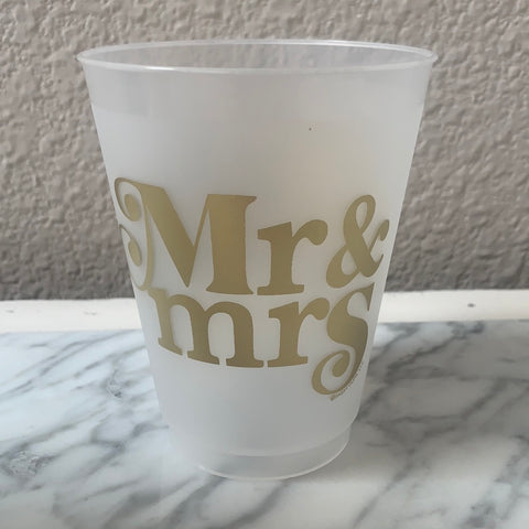 Frost Flex Mr&Mrs 16 oz cups. 10 count
