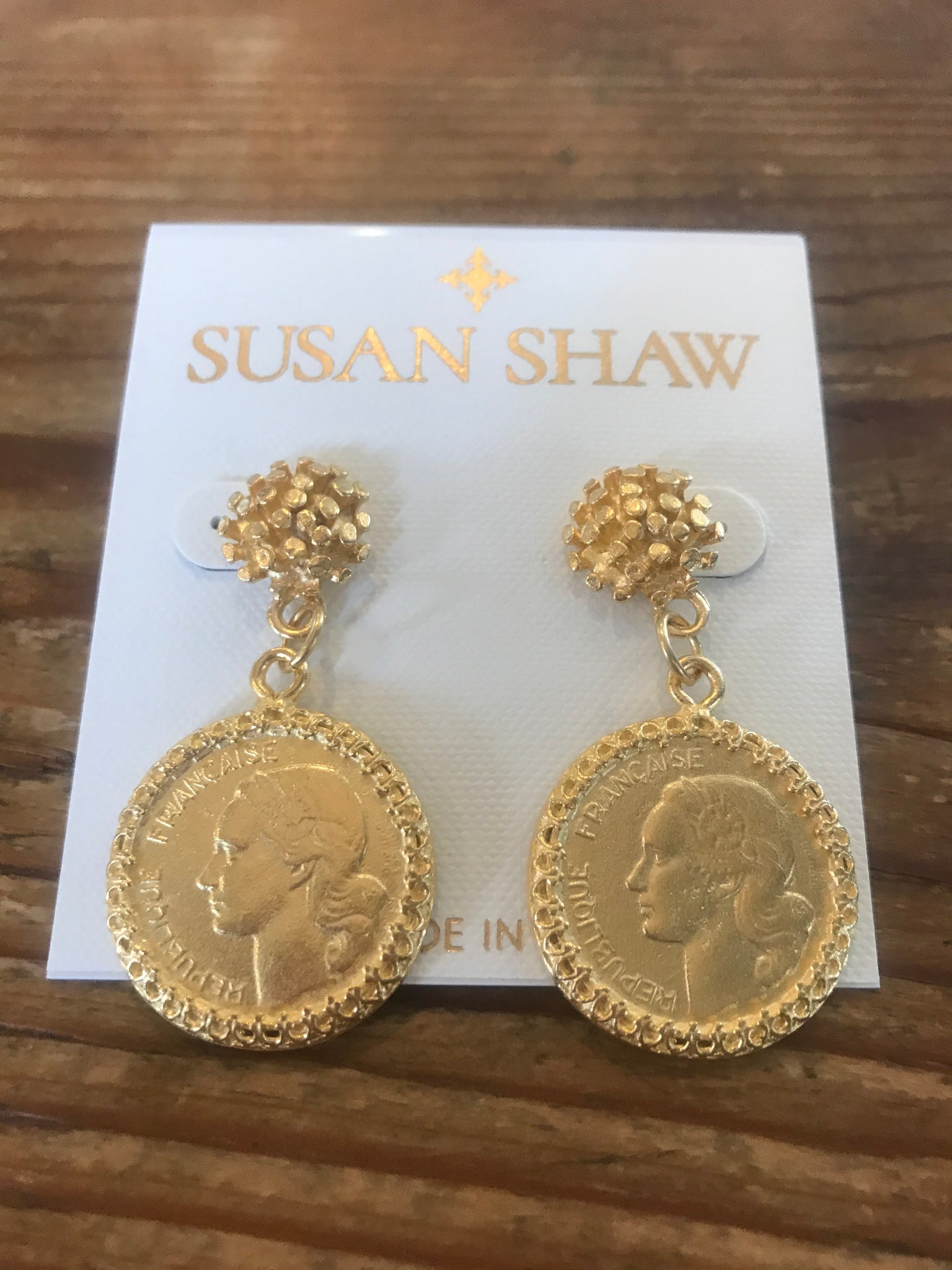 Susan Shaw 1536 Gold Coin Earrings