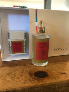 Votivo Currant Necessities Gift Set- Red Currant