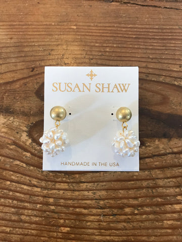 Susan Shaw 1331 Cluster Pearl Drop Margaret Earrings